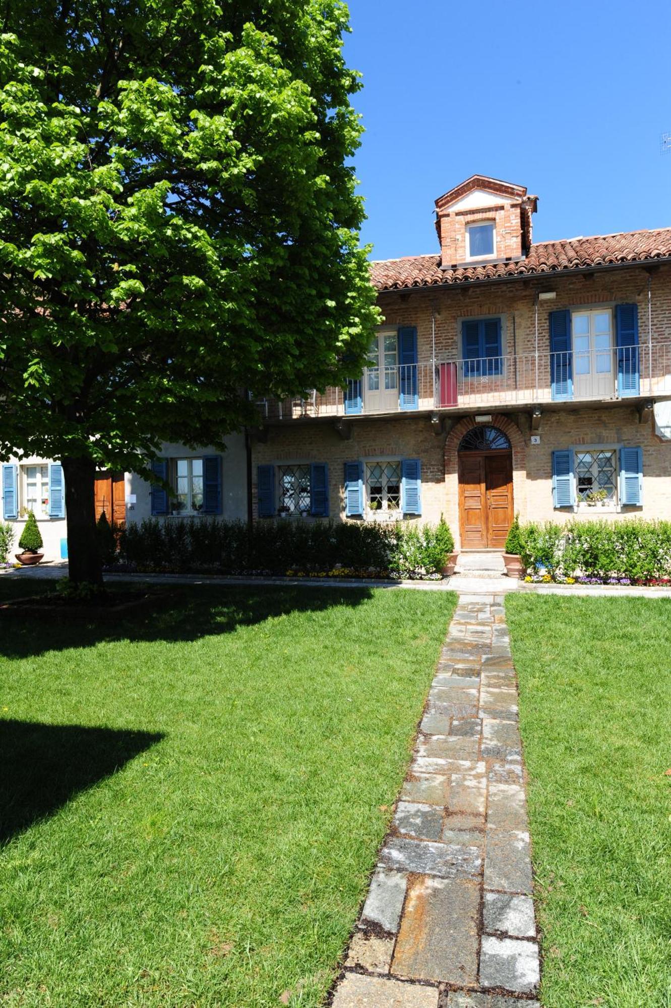 La Madernassa Resort - Casalora Dimora Storica Di Charme Guarene Exteriér fotografie